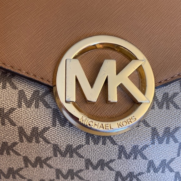 MICHAEL KORS Signature Saffiano Leather Satchel, GUC - Picture 11 of 16